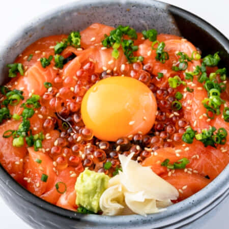 いくら＆サーモンユッケ丼｜赤坂で寿司のテイクアウト・デリバリーなら東京寿司 ITAMAE SUSHI