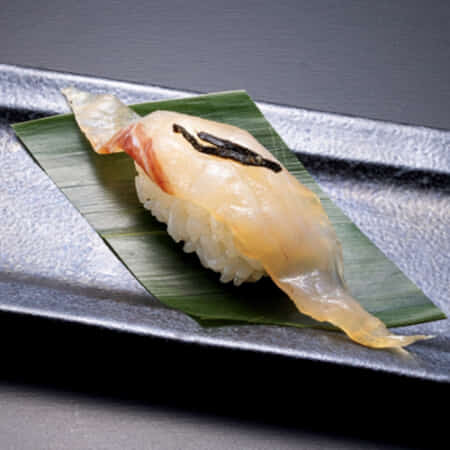 江戸前スズキ昆布〆｜赤坂で寿司のテイクアウト・デリバリーなら東京寿司 ITAMAE SUSHI